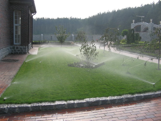 watering-lawns